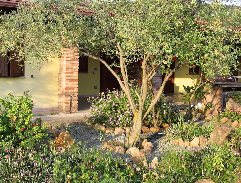 Agriturismo Sa Tiria Теулада Екстер'єр фото